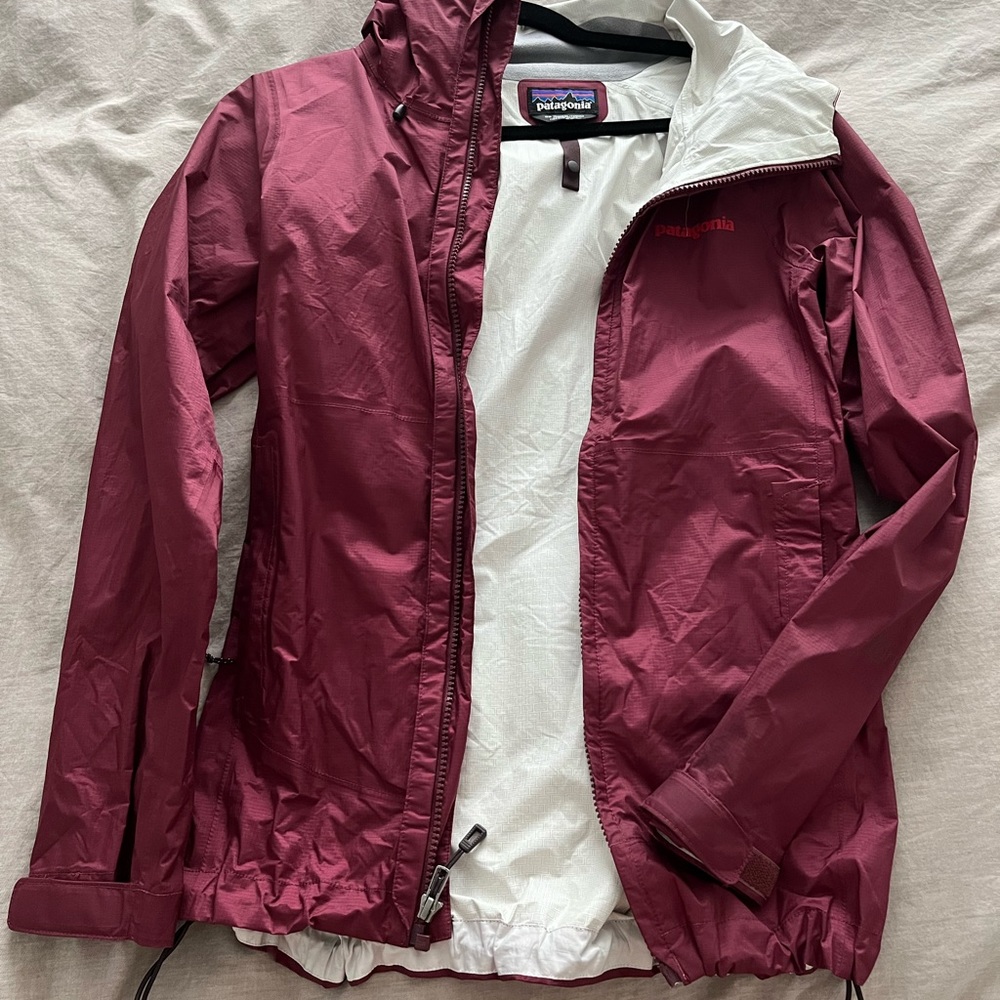 Patagonia jacket XS Burgundy